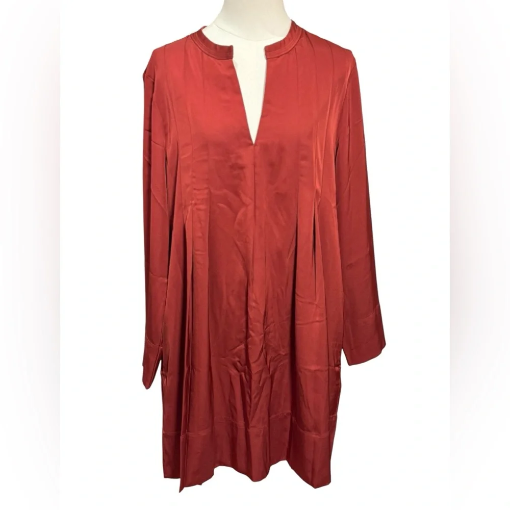 NWT - Banana Republic Split-Neck Swing Mini Dress in Embers Red Size Medium - Picture 3 of 9